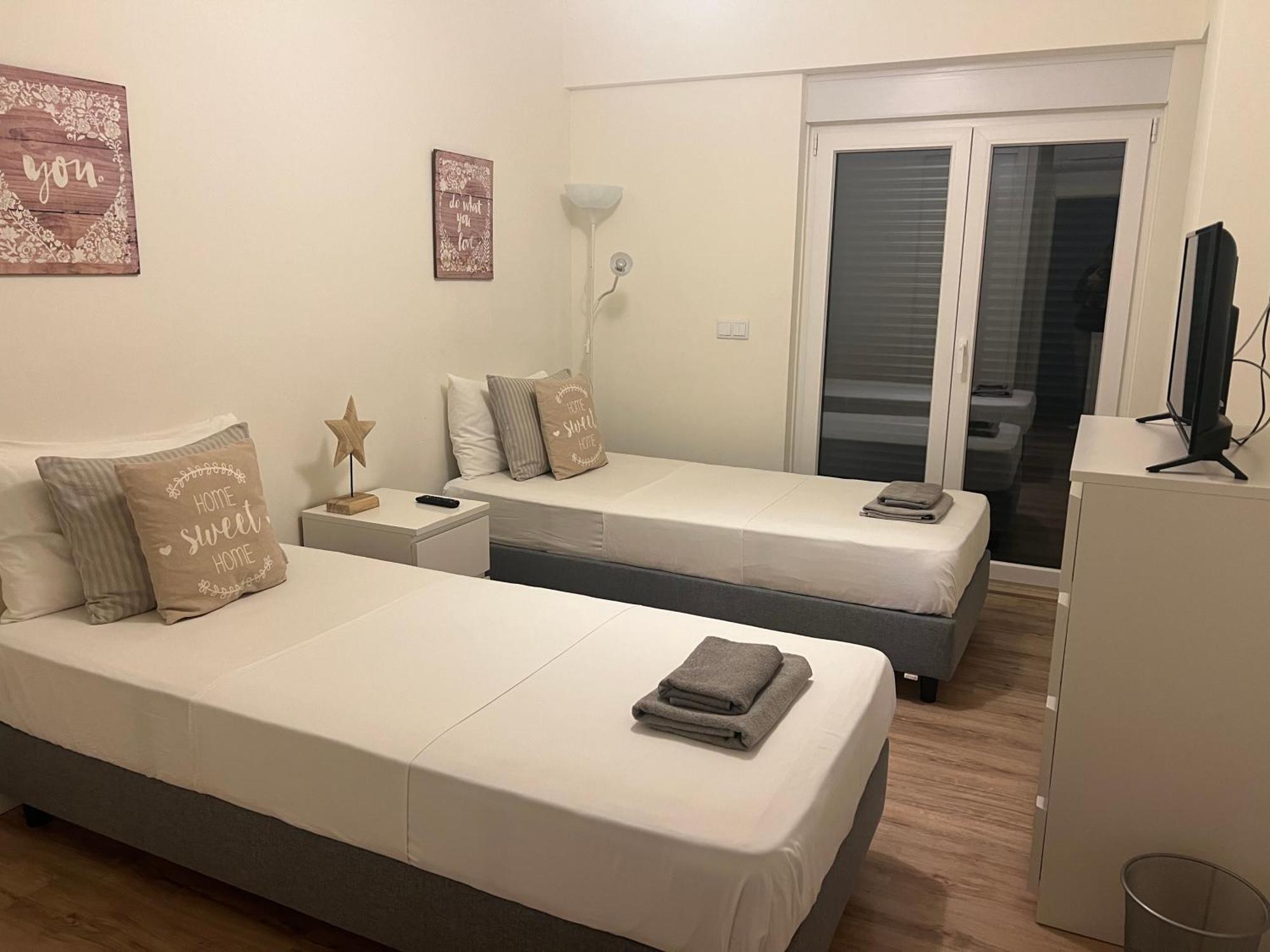 Modern Twin Room With A Balcony Montijo Exterior foto